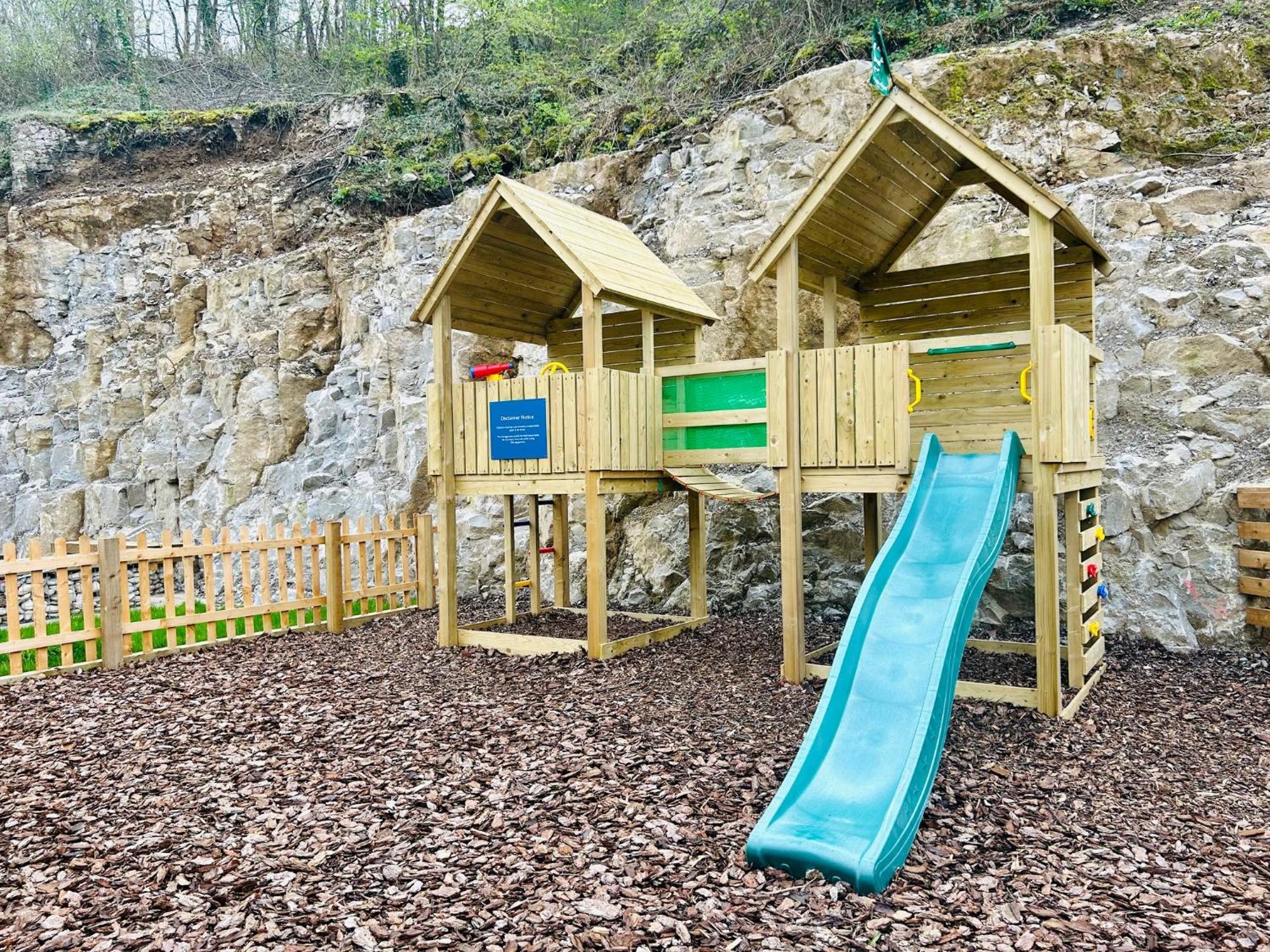 Luxury 1 Bedroom Apartment - Rock Mill 14 Stony Middleton Exterior photo